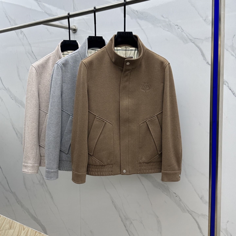 L0r0 P1ana outwear